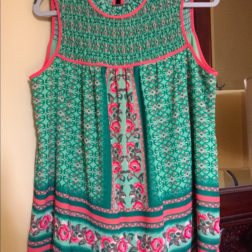 Sleeveless summer top